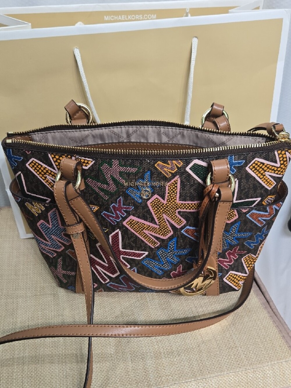 NWOT Michael Kors Multicolor MK Logo Shoulder Bag with Tan Trim - Picture 8 of 10